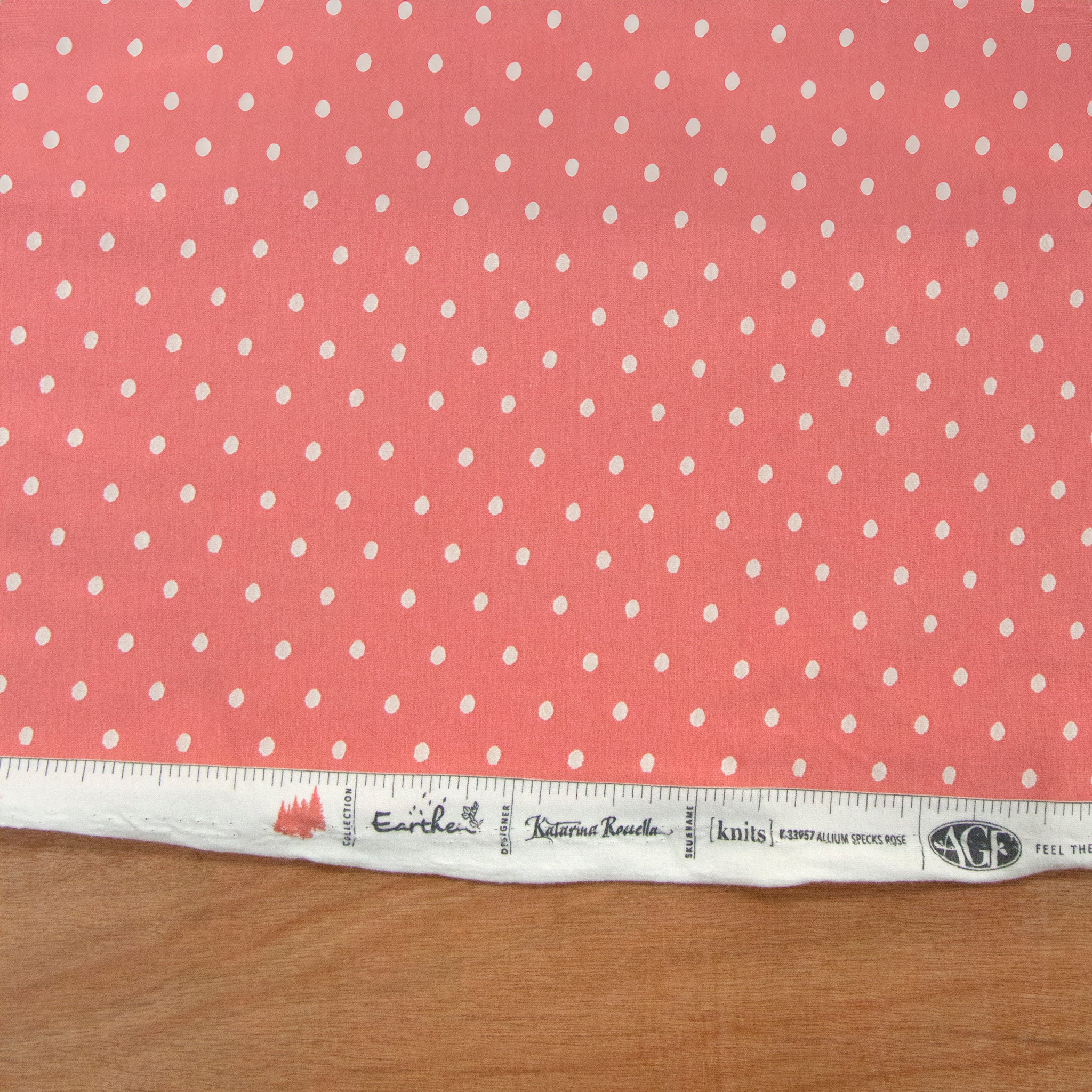 Allium Specks Rose Fabric in Knit - Image 8