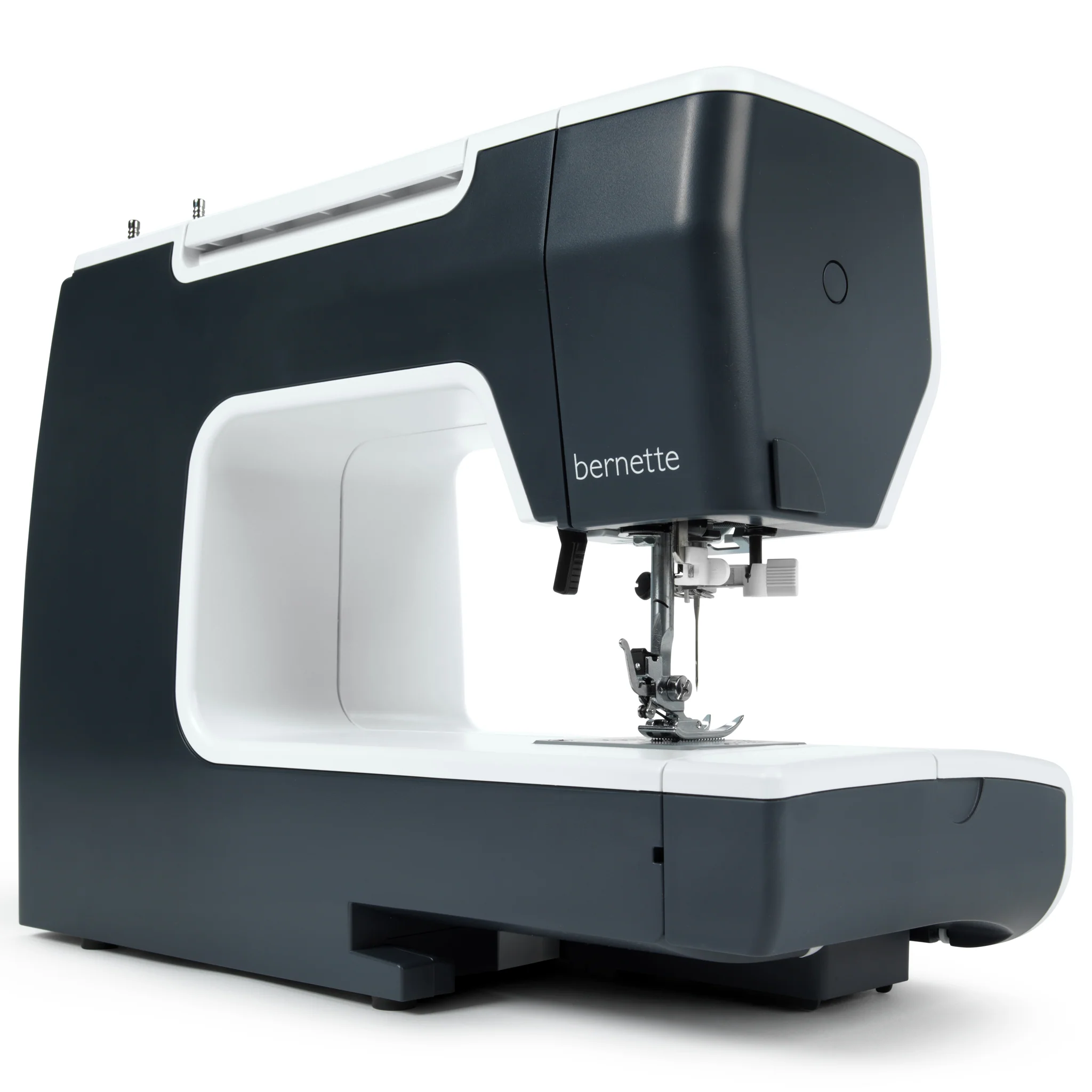 bernette 35 Mechanical Sewing Machine - Image 5