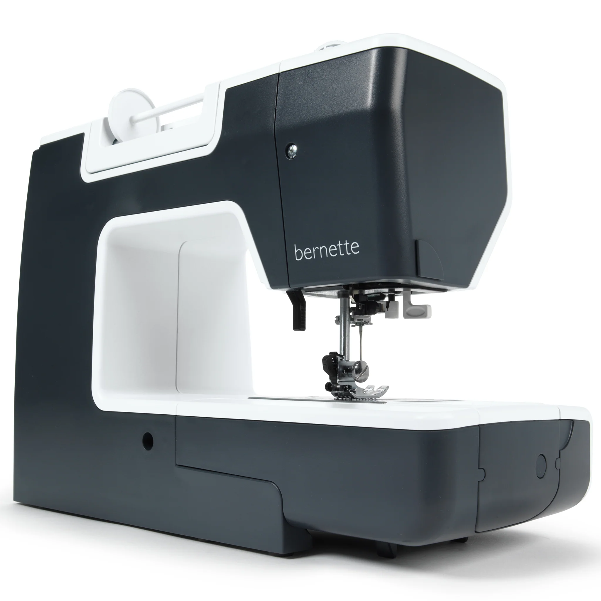 bernette 38 Computerized Sewing Machine - Image 5