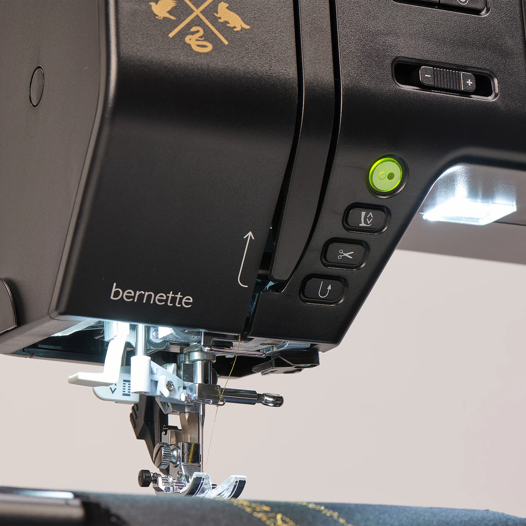 bernette 79 Harry Potter LE Computerized Sewing & Embroidery Machine - Image 23