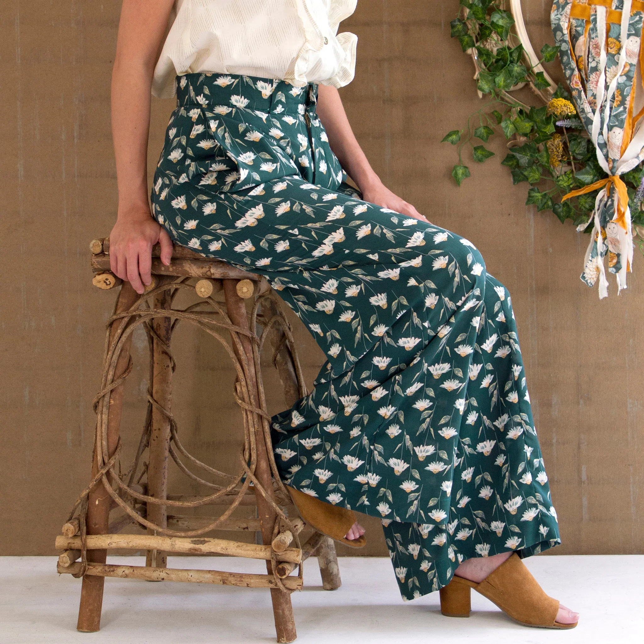 Cottage Favorite Fabric in Rayon - Image 4