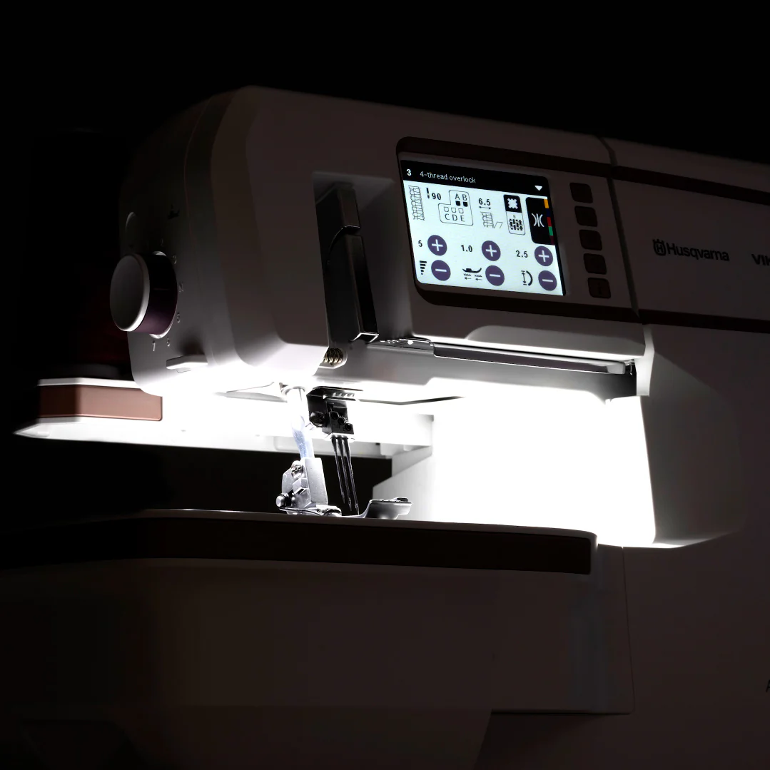 Factory Serviced Husqvarna Viking Amber Air S600 Serger & Coverstitch Combo - Image 7