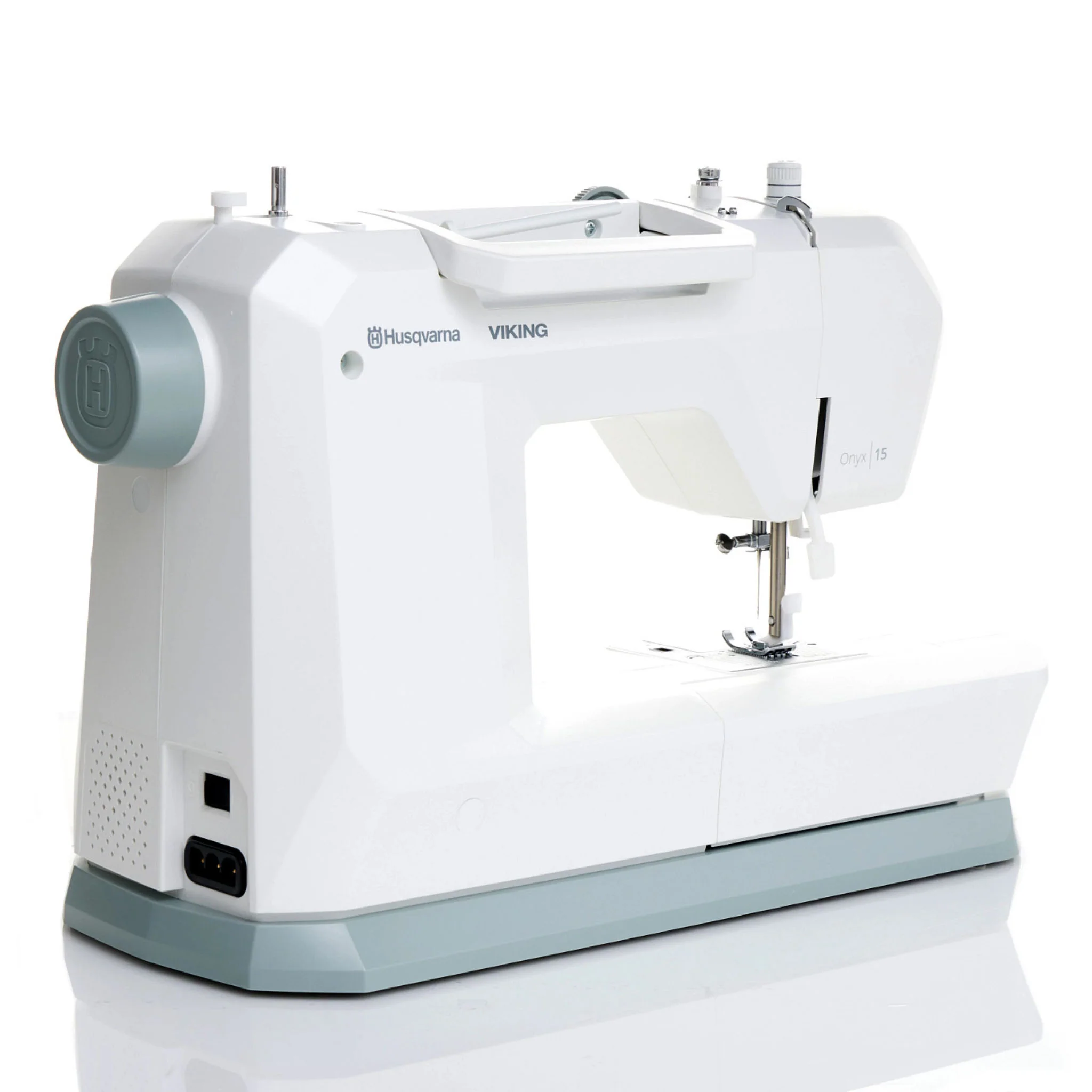 Factory Serviced Husqvarna Viking Onyx 15 Mechanical Sewing Machine - Image 9