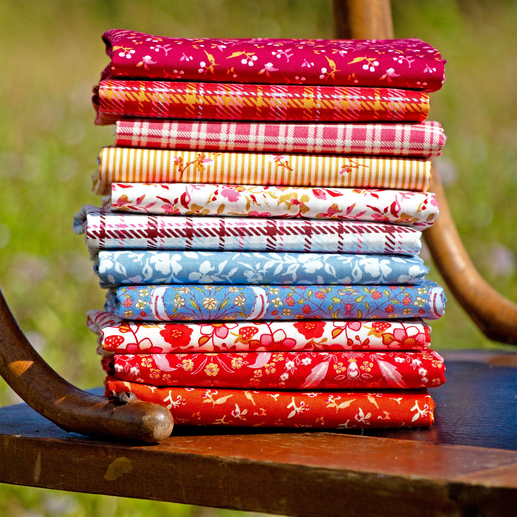 Fairview Avenue Fat Quarter Bundle - 16pc - Image 7