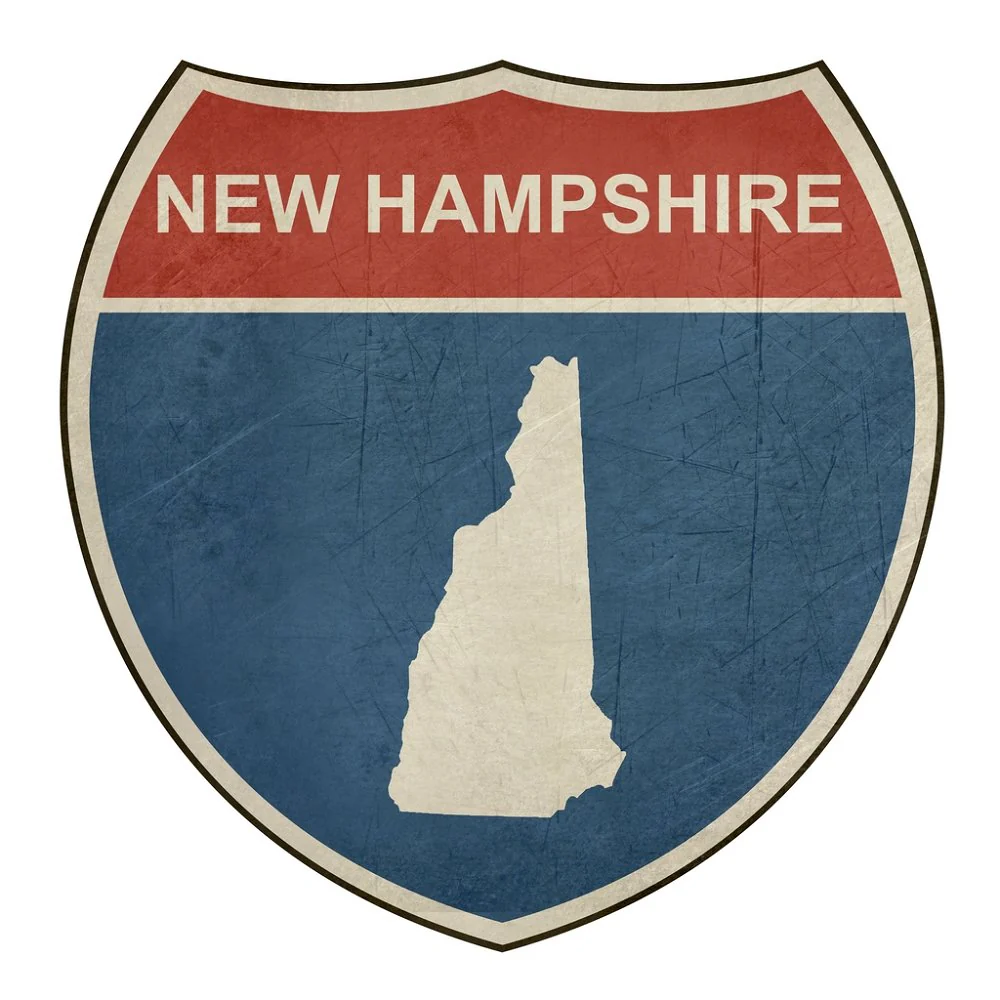 Grunge Highway Sign Fabric Panel - New Hampshire