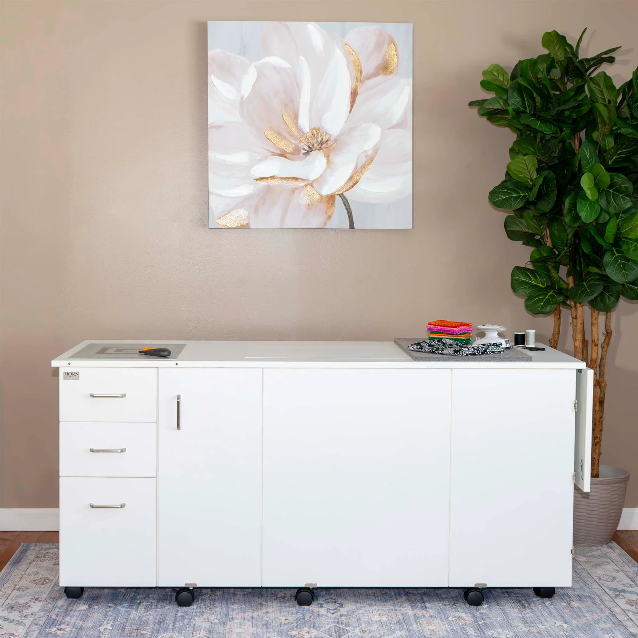 Horn of America Model 9090 Sewing Cabinet - Image 3