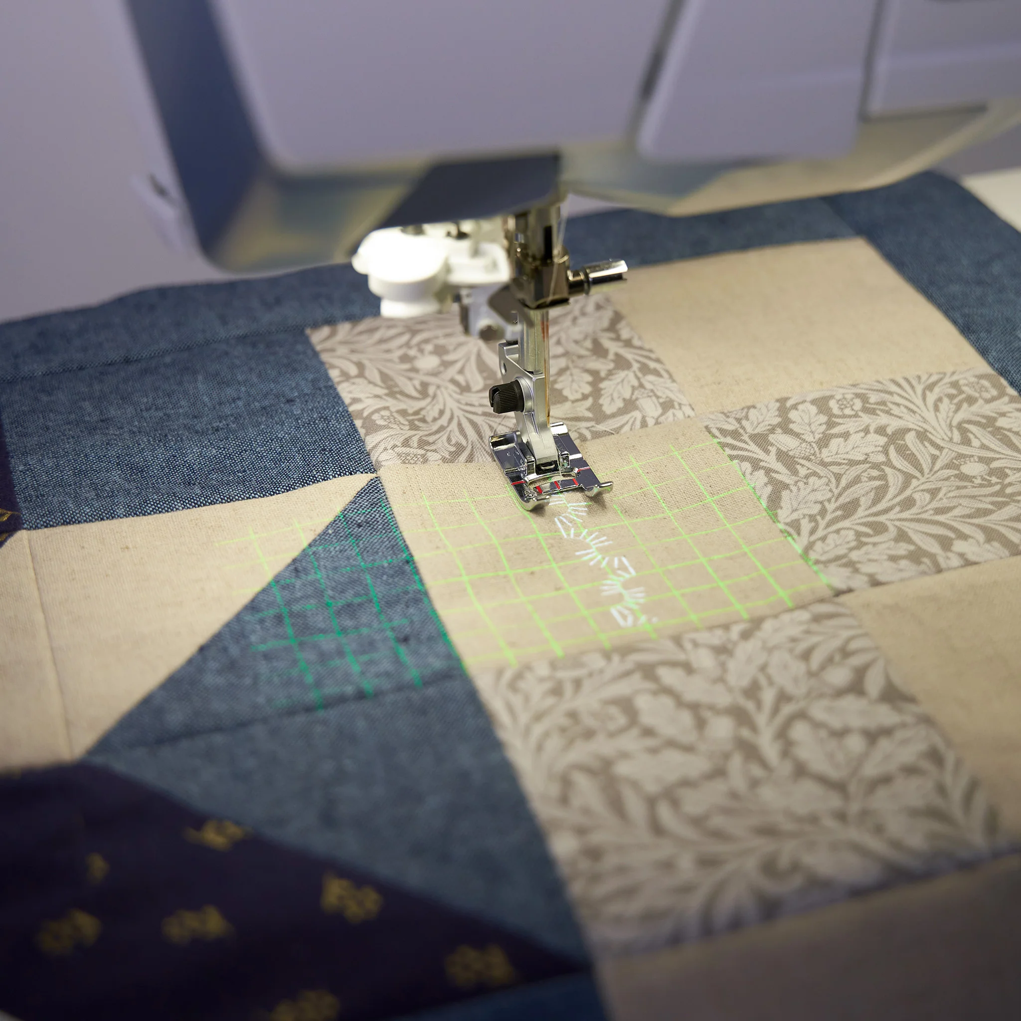 Husqvarna Viking Designer Epic 3 Nordic Frost Sewing & Embroidery Machine - Image 19