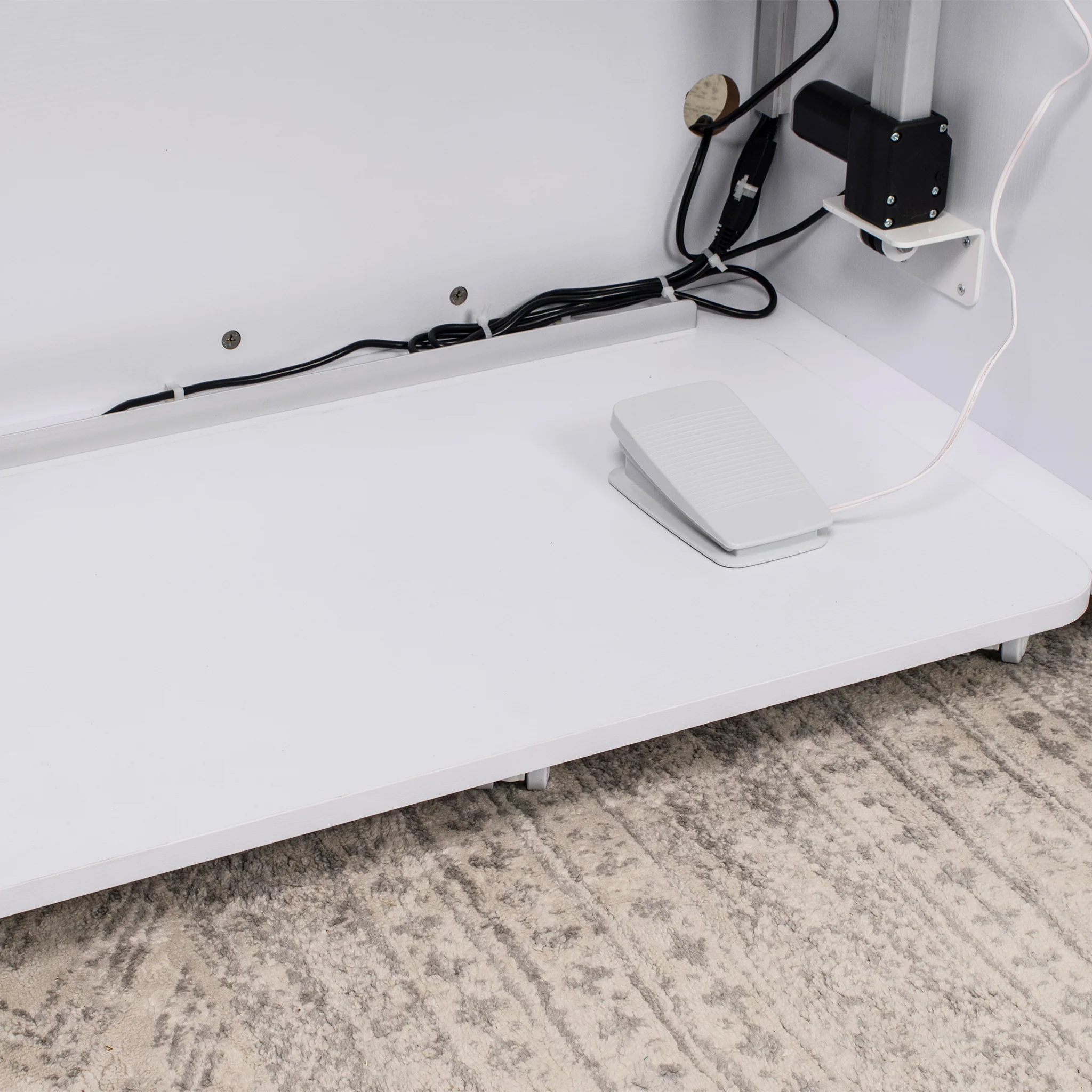 Koala All-In-One Embroidery Studio (2 Colors Available) - Image 10