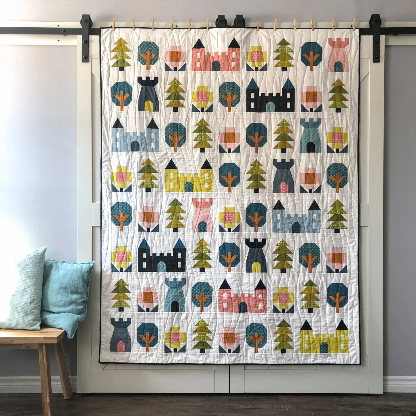 Little Kingdom Pillow Pattern - Image 6