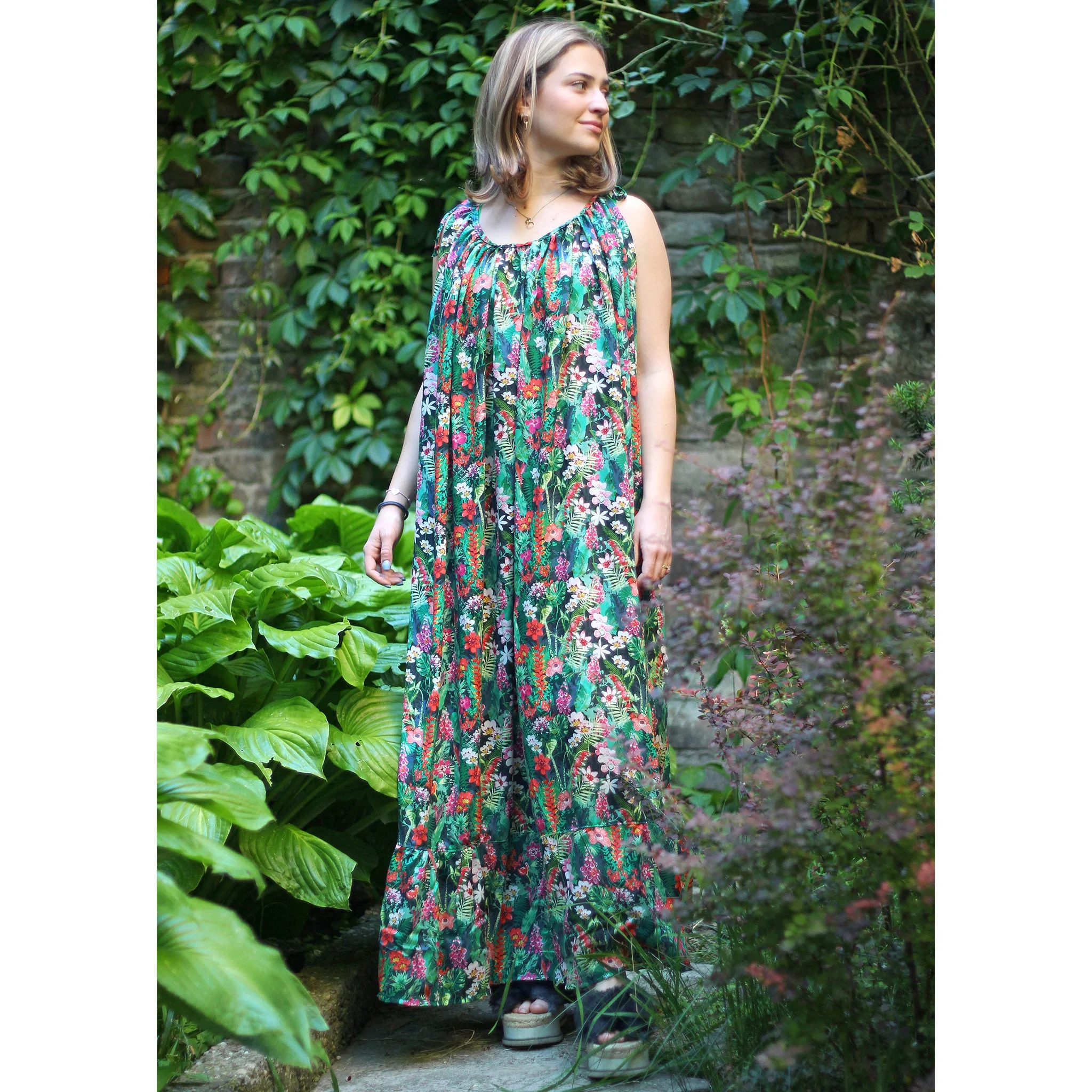 Lush Rainforest Fabric in Rayon - Image 8