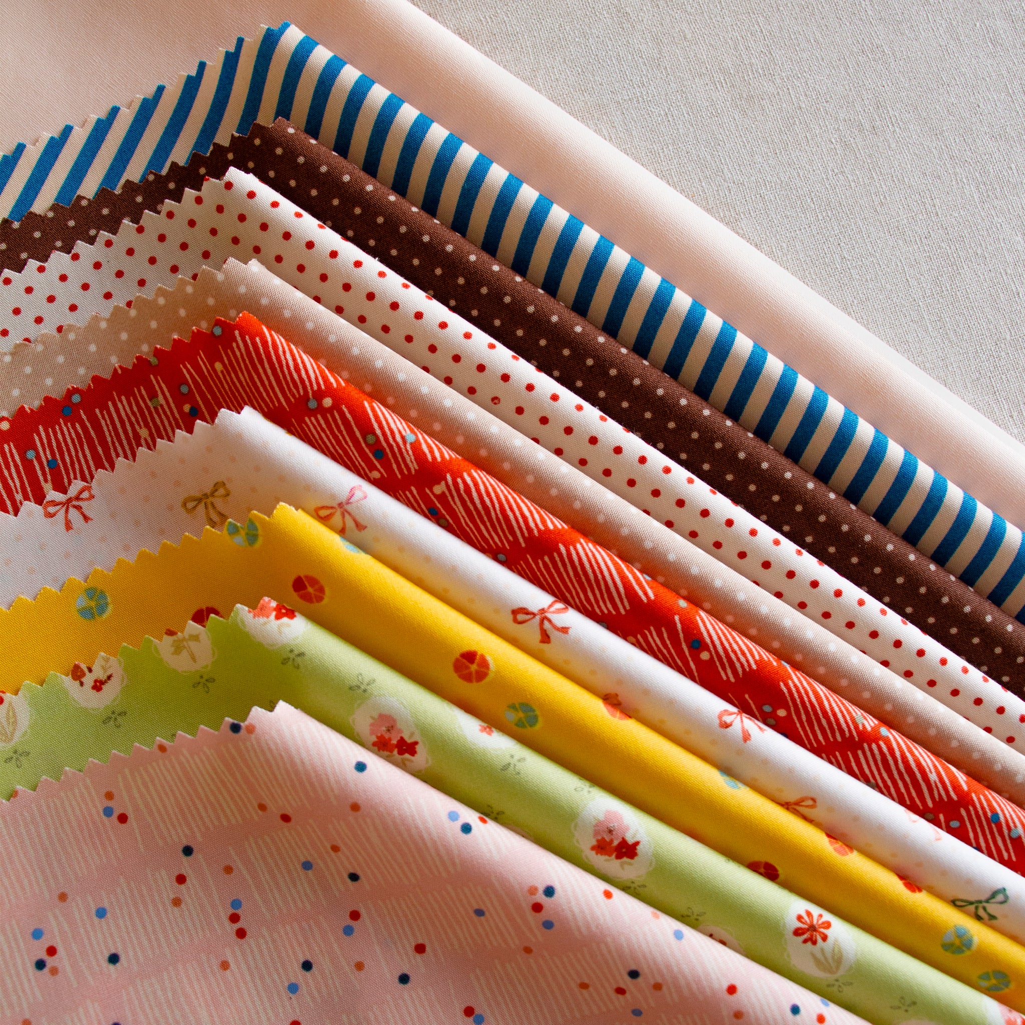 Minimo 10" Fabric Squares - 42pc - Image 4