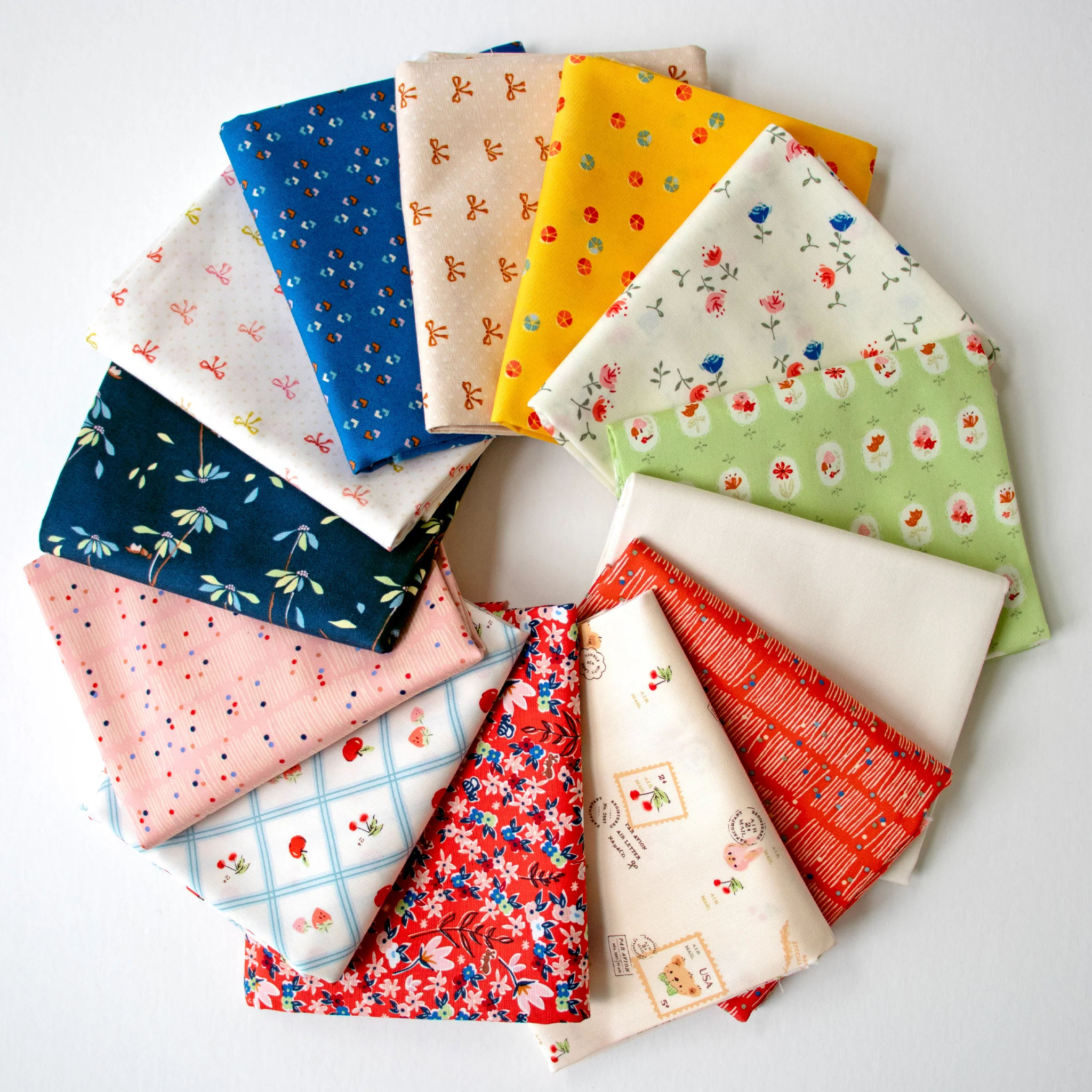 Minimo Fat Quarter Bundle - 12pc - Image 3