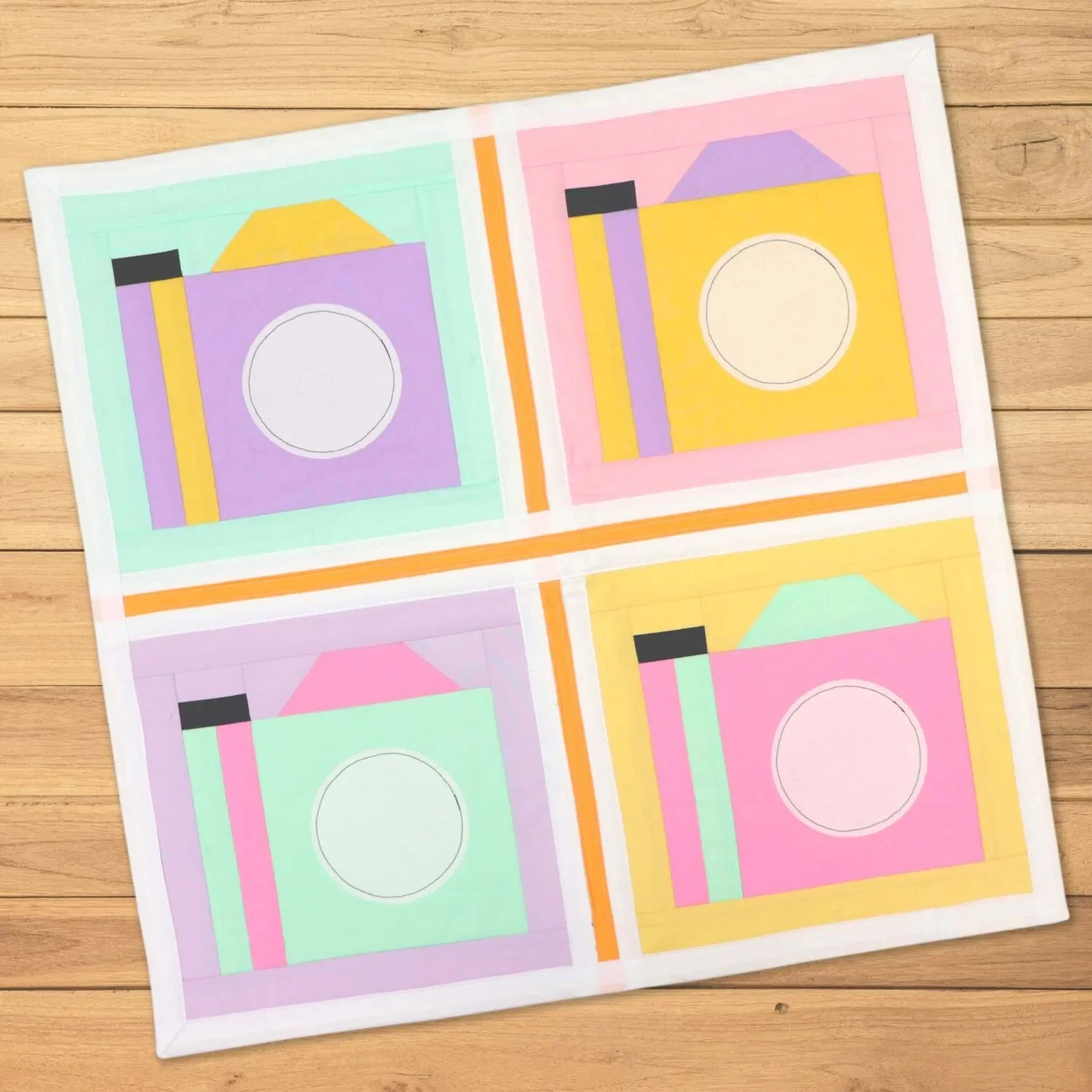 Quilt As You Go Camera Quilt Block Pattern Kit - Image 3