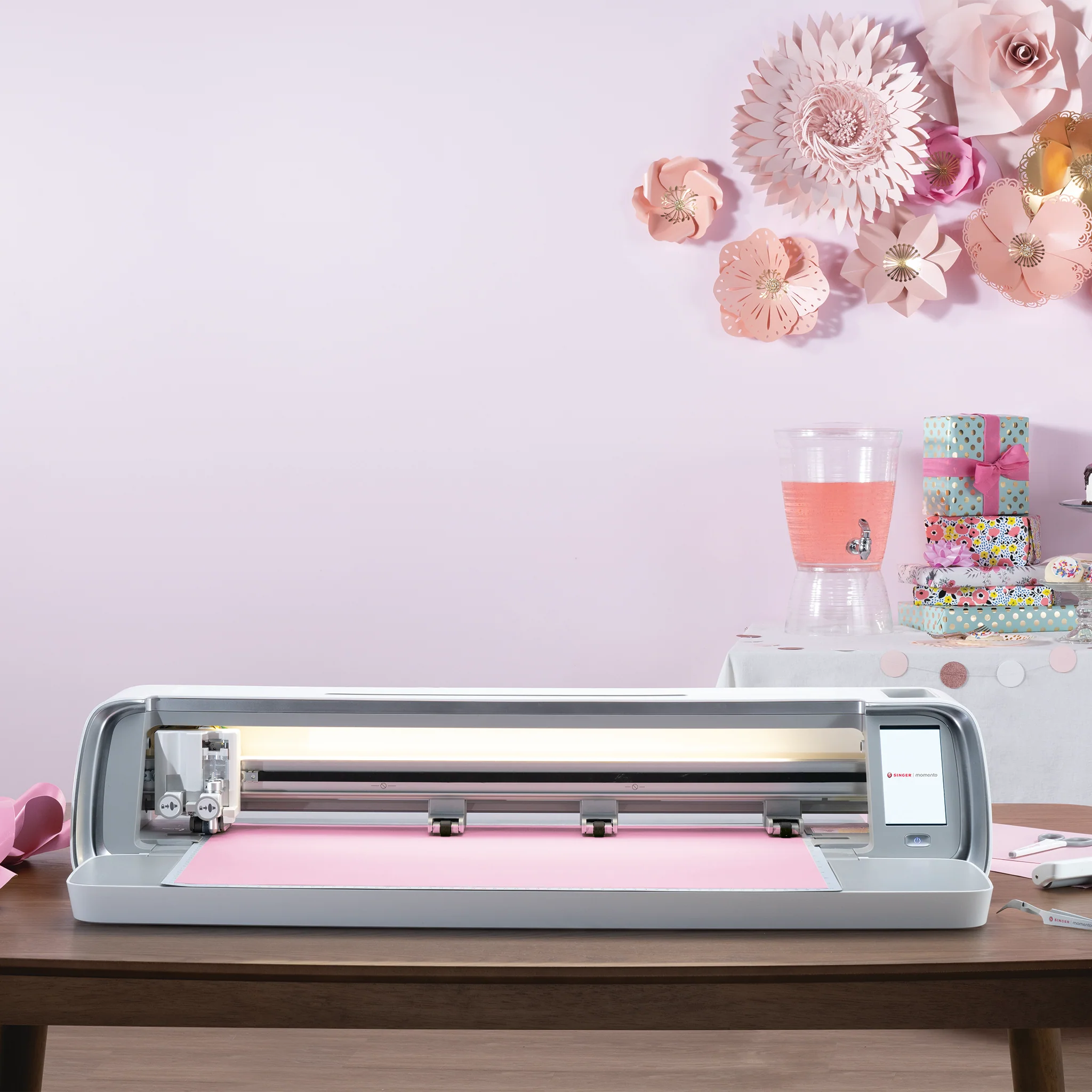 Singer Momento 24" Craft Cutting Machine - Image 17