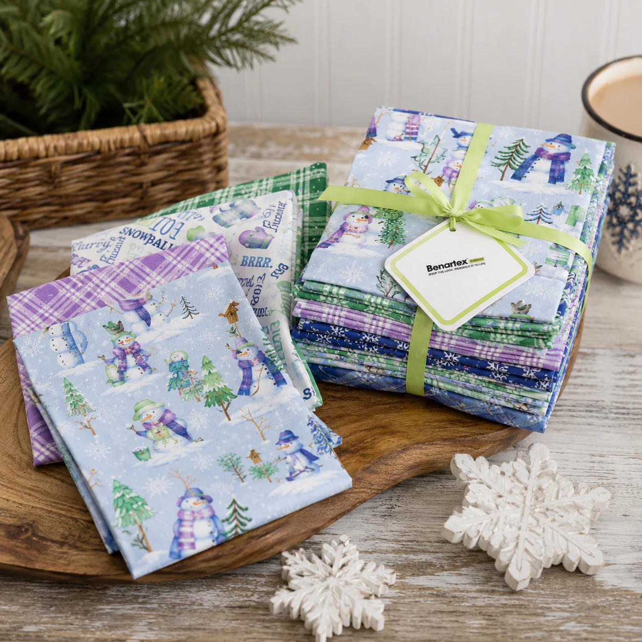 Snowflake Wishes Fat Quarter Bundle - 11pc - Image 3