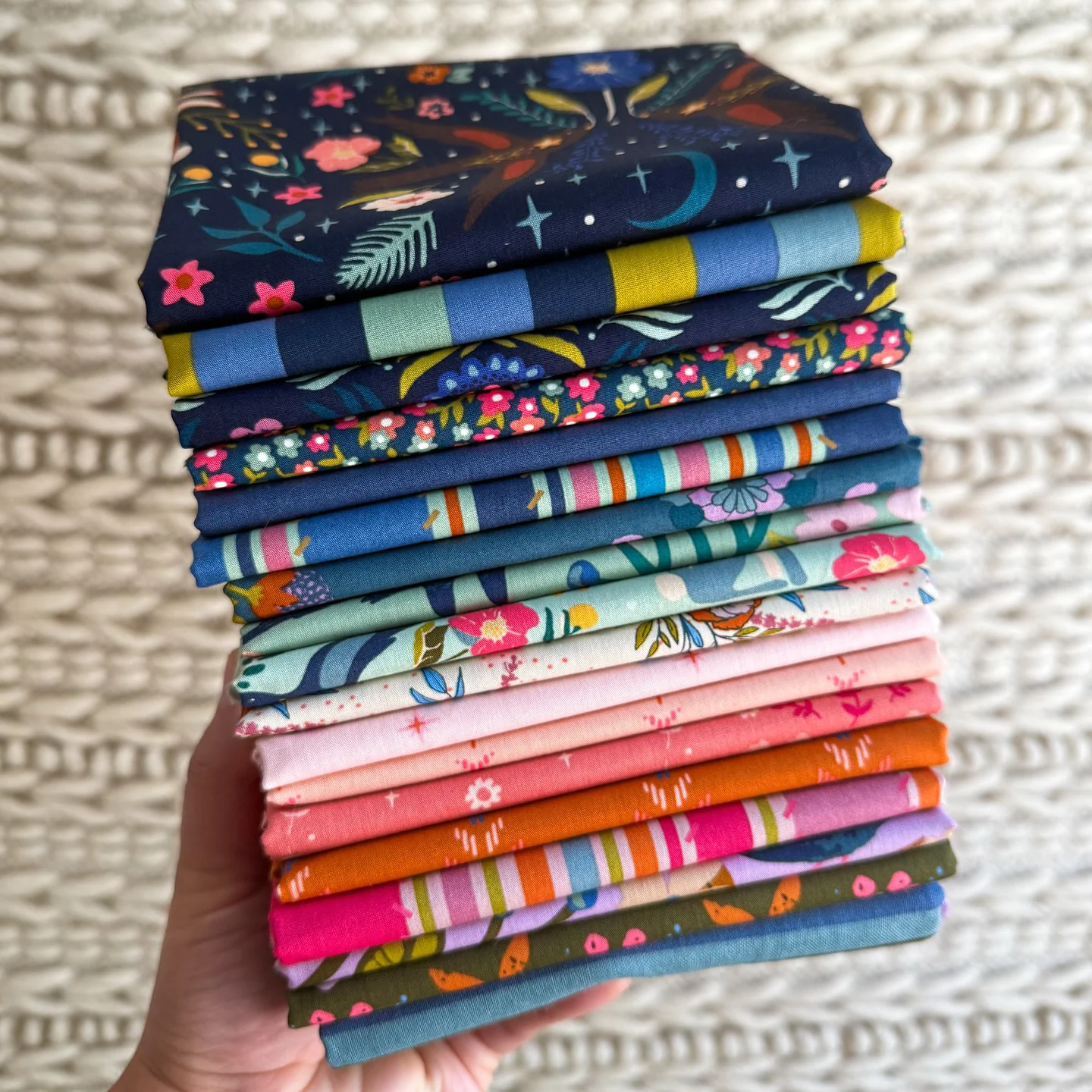 Starling Fabric Collection - Etchmark Meadow - Image 5