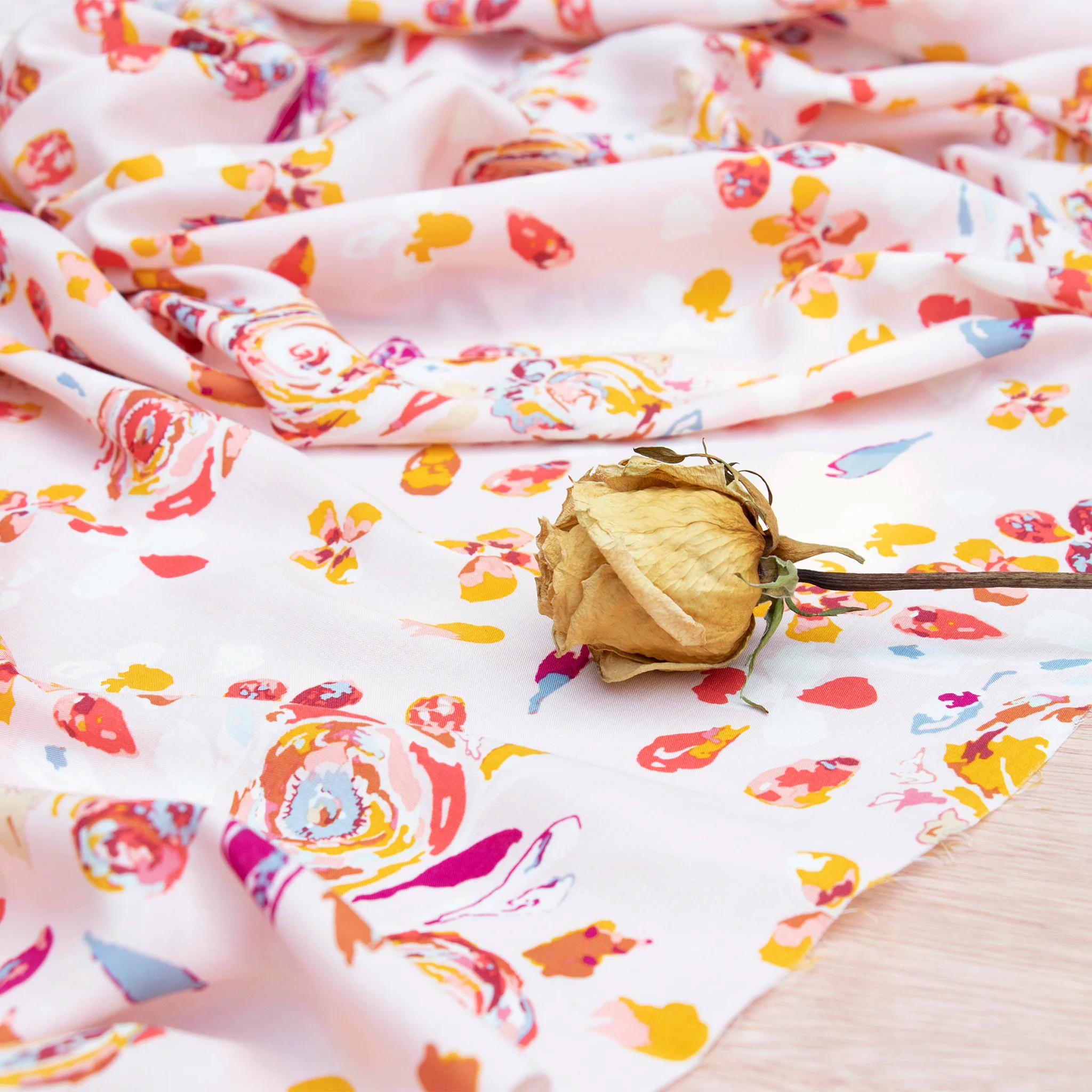 Swifting Flora Rosewood Fabric in Rayon - Image 4